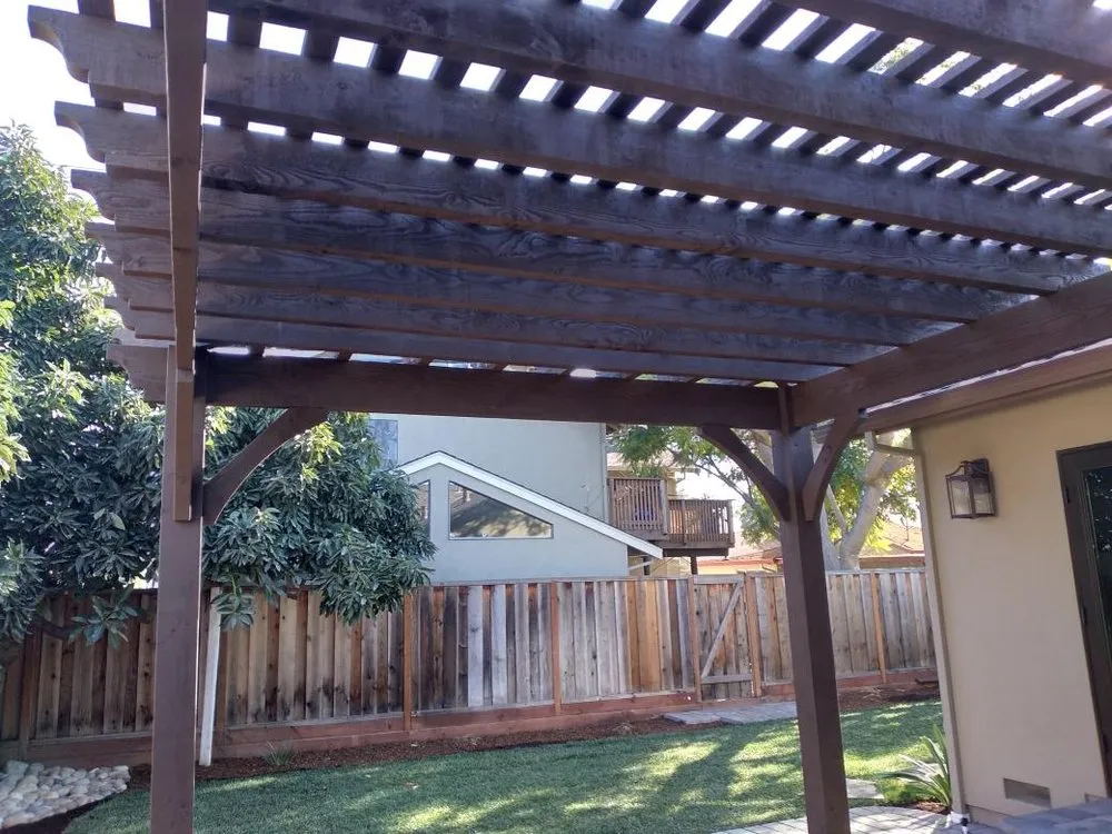 Custom yard cleanup service experts serving Gilroy, CA - V&M Landscaping