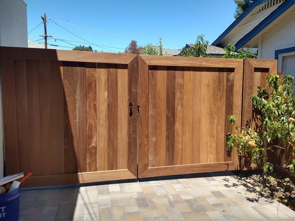 Professional landscape design with custom design in Gilroy, CA by V&M Landscaping