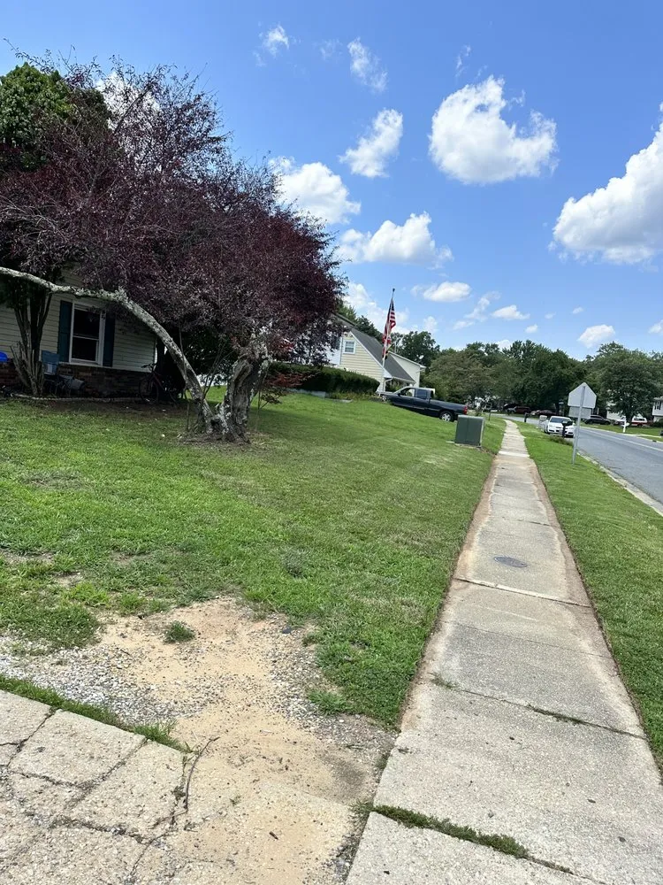 Reliable residential landscaping for homes across Waldorf, MD - V&M Landscaping