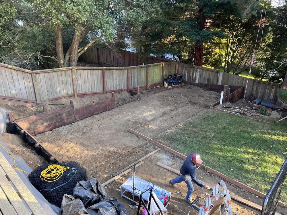 Reliable yard maintenance for homes across Redwood City, CA - VMS Landscape Design