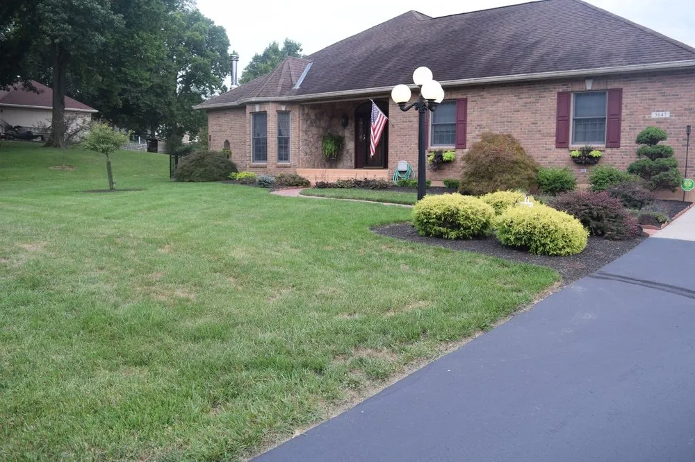 Top-rated landscape design in Cincinnati, OH - VNR Lawn Service & Maintenance