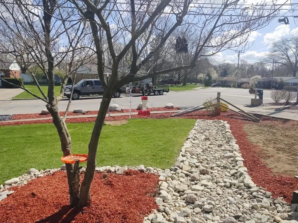 Affordable landscape design in Cincinnati, OH by VNR Lawn Service & Maintenance