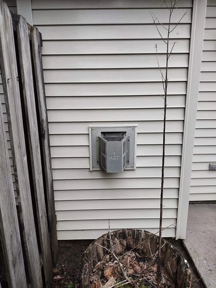 Local yard maintenance in LaFollette, TN - Volunteer Junk Removal Landscaping