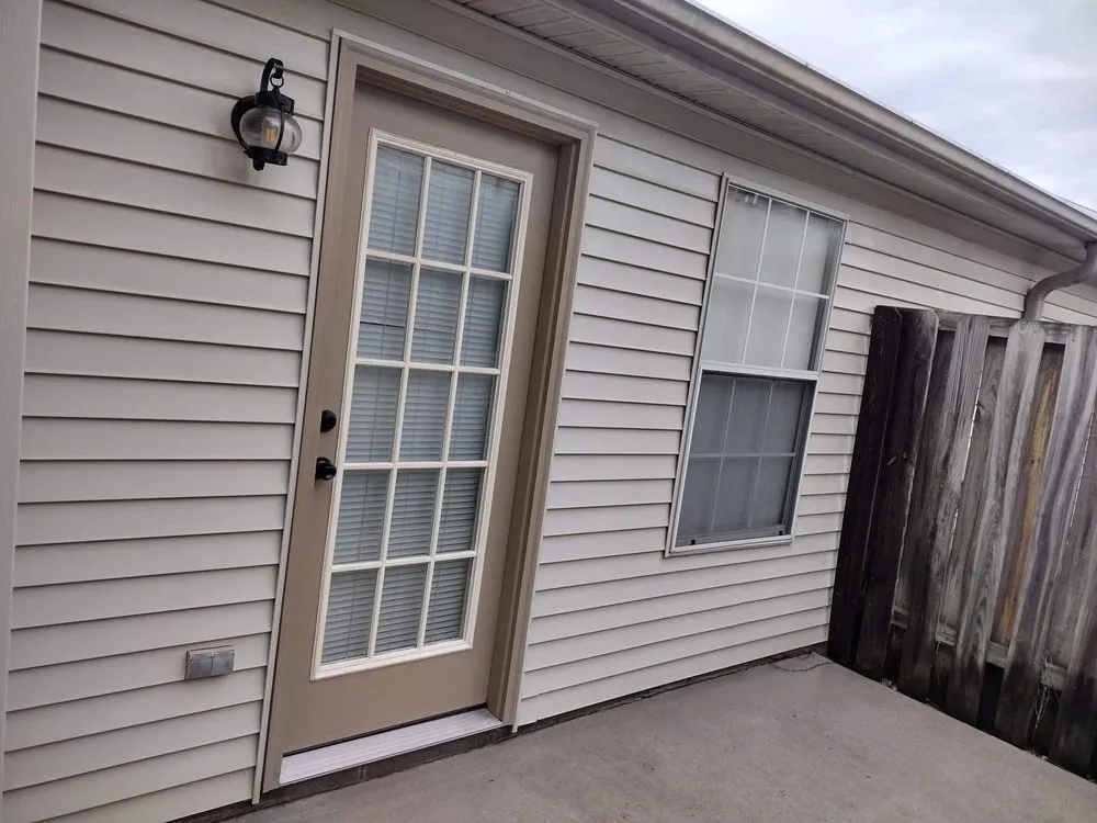 Reliable yard maintenance for beautiful yards in LaFollette, TN by Volunteer Junk Removal Landscaping