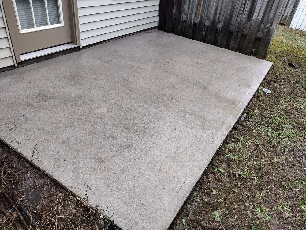 Trusted residential landscaping in LaFollette, TN - Volunteer Junk Removal Landscaping