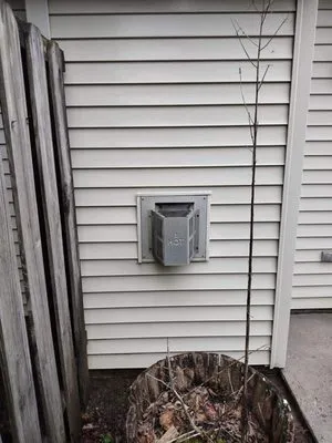 Volunteer Junk Removal Landscaping Logo