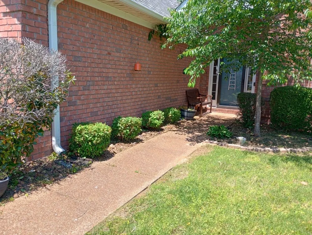Top-rated landscaping services in Gadsden, TN - Volunteer Lawn Care