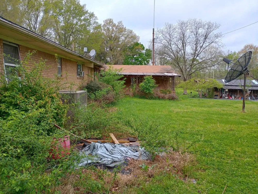 Custom yard cleanup service experts serving Gadsden, TN - Volunteer Lawn Care