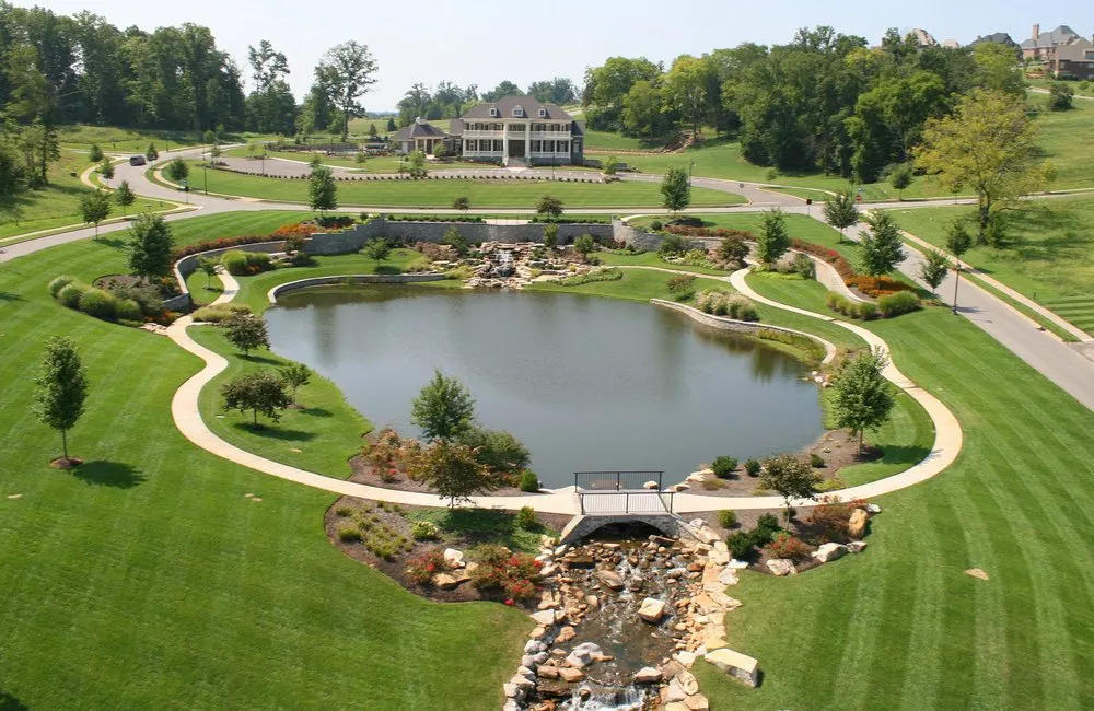 Affordable outdoor landscaping in Knoxville, TN by Volunteer Lawn Care