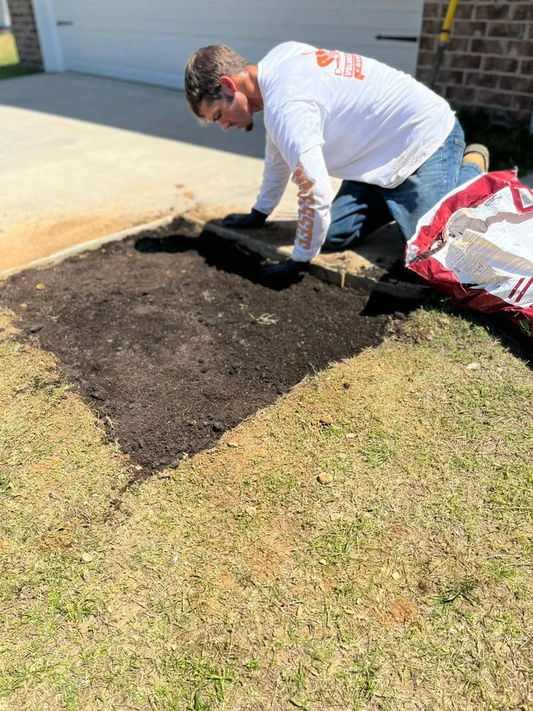 Affordable residential landscaping experts serving Morristown, TN - Volunteer Utility Services