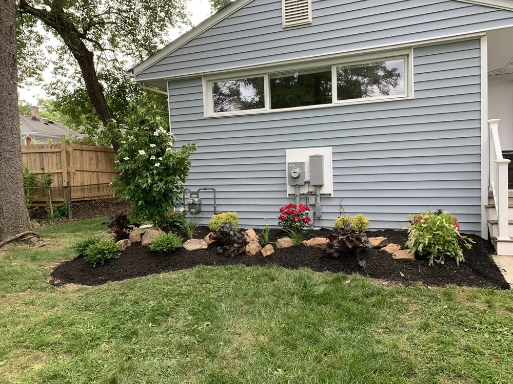 Professional garden landscaping in East Brunswick, NJ by Vonch's Landscaping