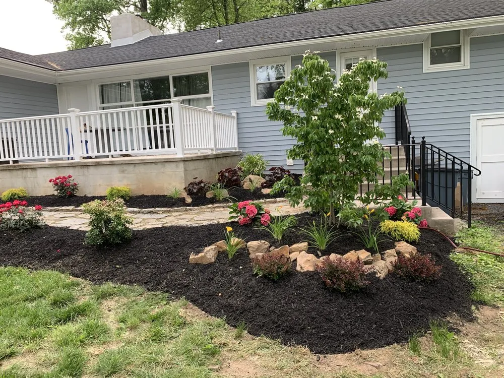 Expert landscaping services in East Brunswick, NJ by Vonch's Landscaping