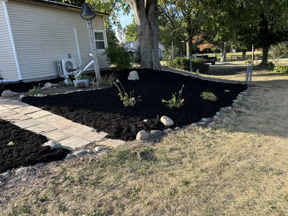 Expert residential landscaping experts serving Columbia City, IN - Vose & Sons Landscaping