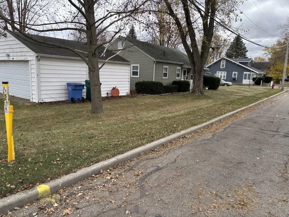 Expert residential landscaping in Columbia City, IN - Vose & Sons Landscaping