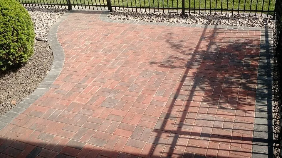 Custom landscape design in Quincy, IL - Voss Lawn and Landscape