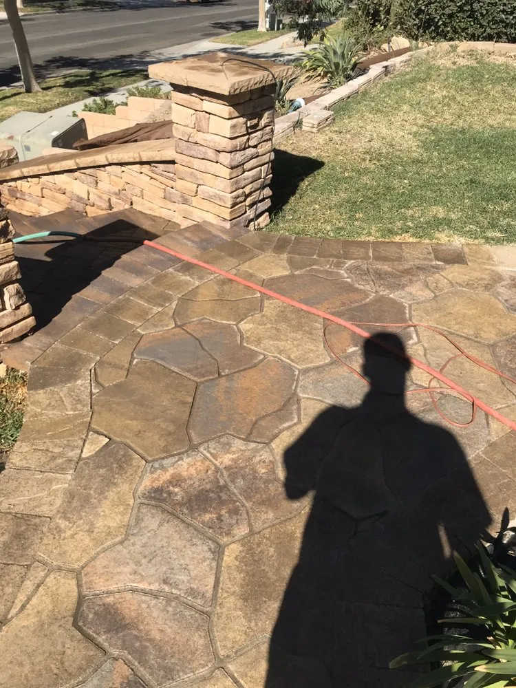 Custom outdoor landscaping for beautiful yards in Lake Elsinore, CA by VP Concrete Systems