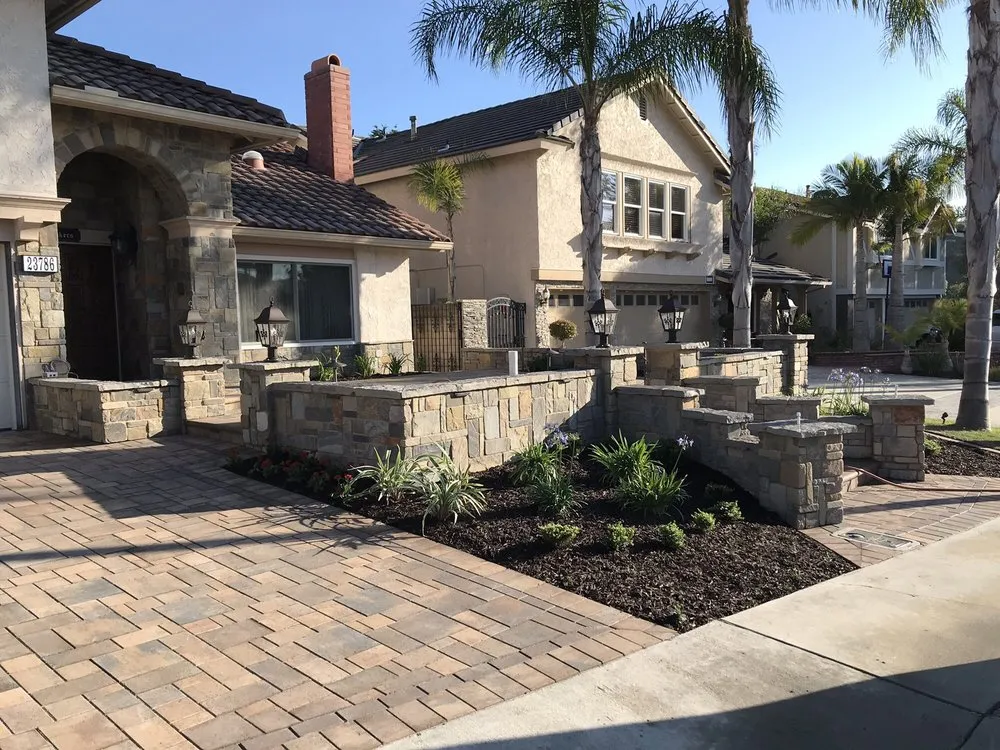 Affordable garden landscaping for homes in Lake Elsinore, CA by VP Concrete Systems