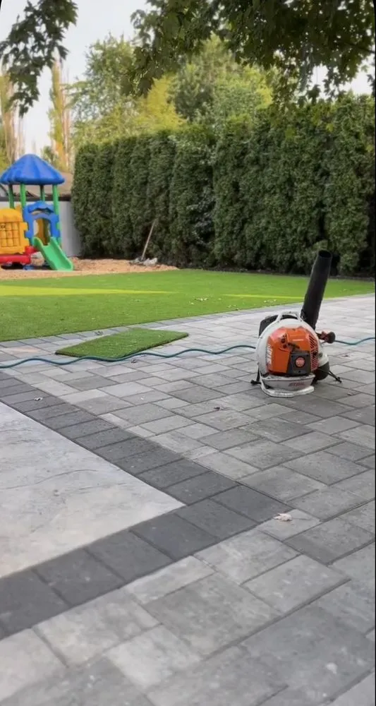 Custom landscaping services in Sherwood, OR by VR Landscape