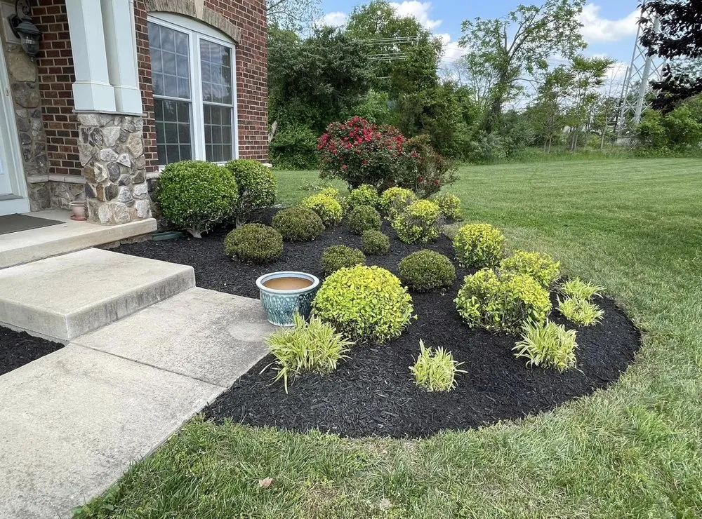 Top-rated lawn mowing service near you across Leesburg, VA - VR Landscaping