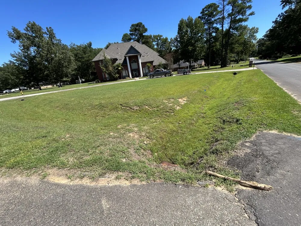 Top-rated outdoor landscaping in Bossier City, LA - VR Lawn Services