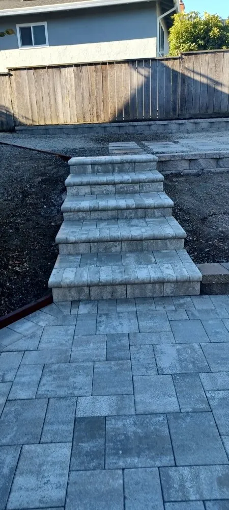 Top-rated lawn care service in Pinole, CA by VR Pavers Landscape & General Construction