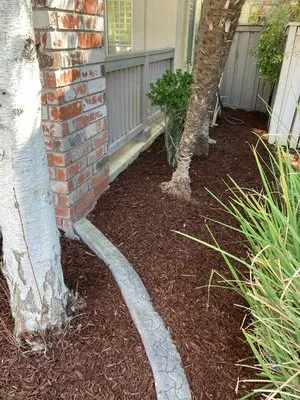 VRC Landscaping Logo