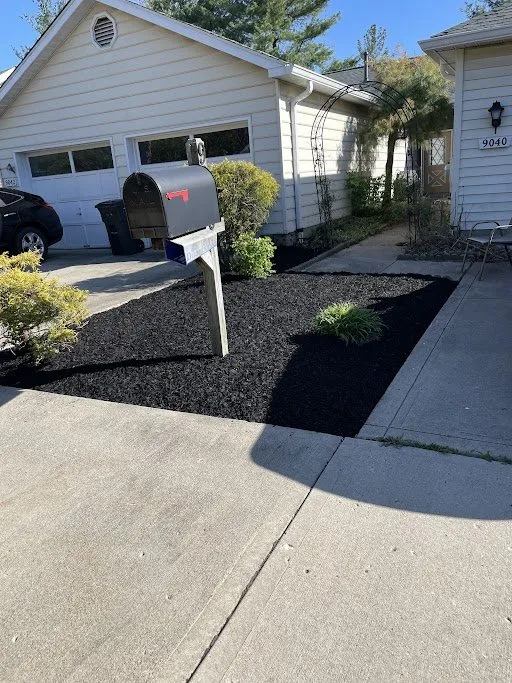 Local residential landscaping for beautiful yards across Cincinnati, OH - VSM Mowing