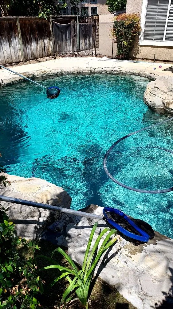 Trusted yard maintenance experts serving Ontario, CA - VTech Maintenance