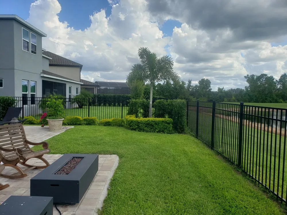 Custom garden landscaping in Windermere, FL by Vue Outdoor Services