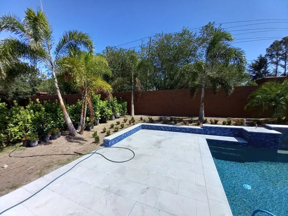 Trusted lawn mowing service in Windermere, FL by Vue Outdoor Services