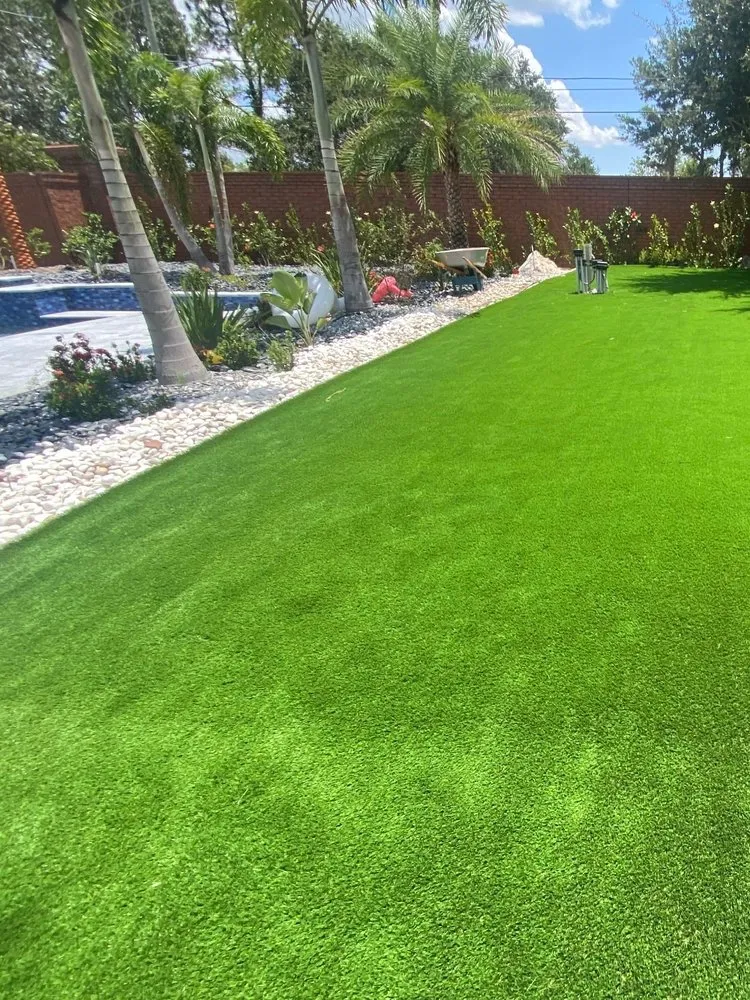 Trusted yard cleanup service in Windermere, FL by Vue Outdoor Services