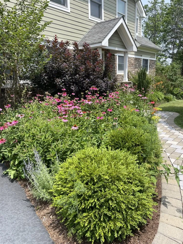Local yard maintenance experts serving Warren, NJ - W Hendershot Landscape Design