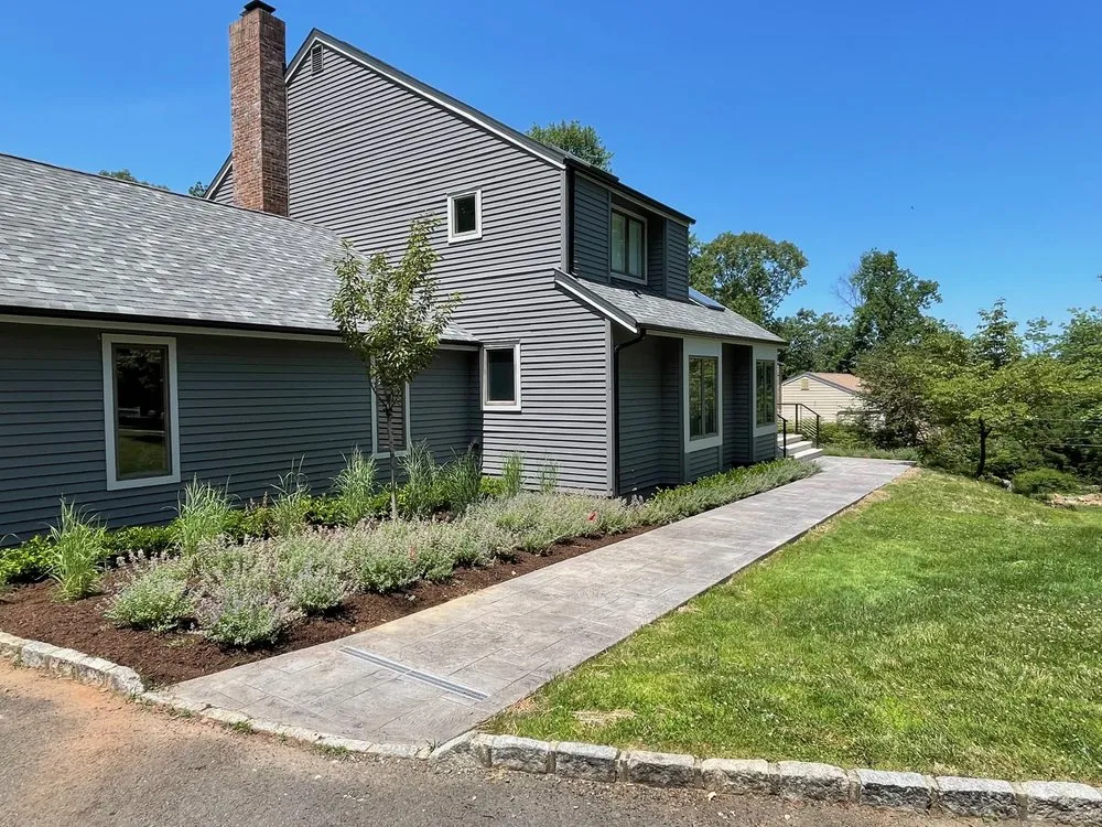 Expert garden landscaping experts serving Warren, NJ - W Hendershot Landscape Design