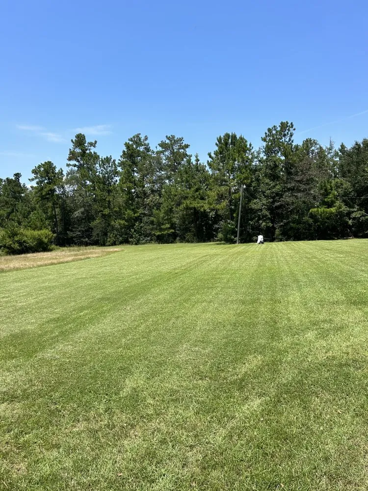 Affordable lawn mowing service near you across Bonifay, FL - W9Y Lawn Care