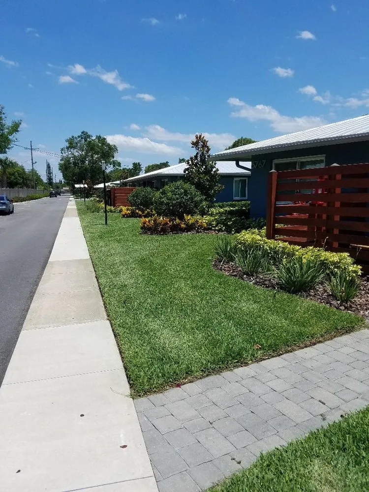 Local residential landscaping in Saint Cloud, FL by WA-3 Pest Control & Lawn Spray
