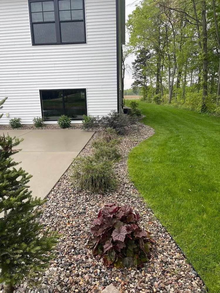 Professional lawn care service in Hudsonville, MI - Wabeke Lawn & Snowplowing