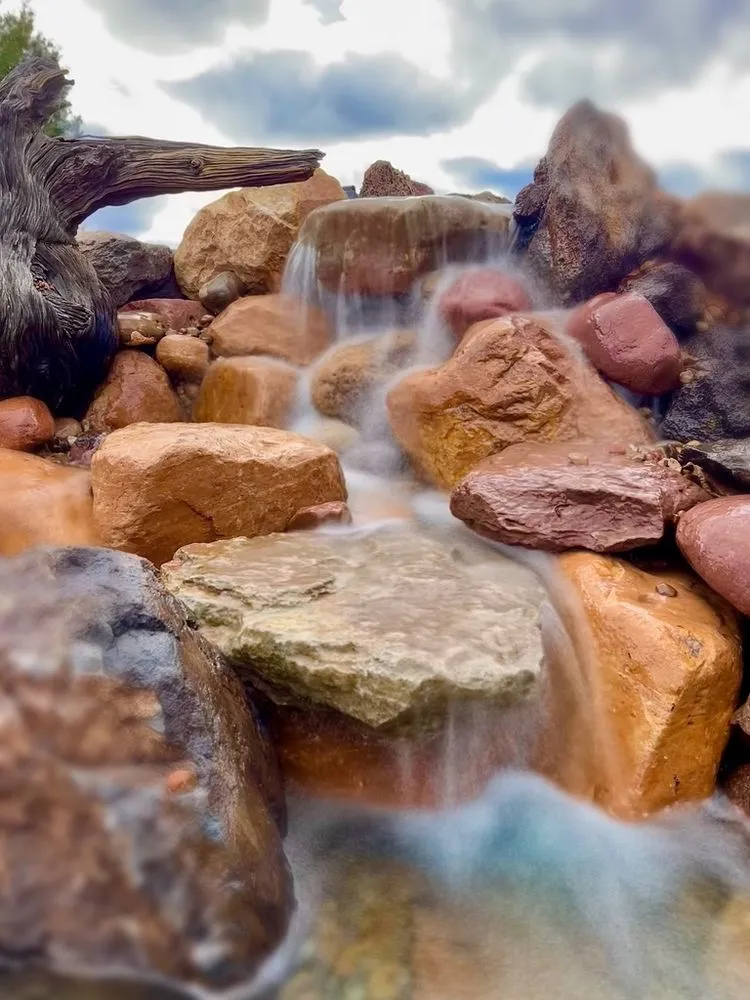 Custom lawn mowing service in Lorena, TX - Waco Oasis and Waterfall