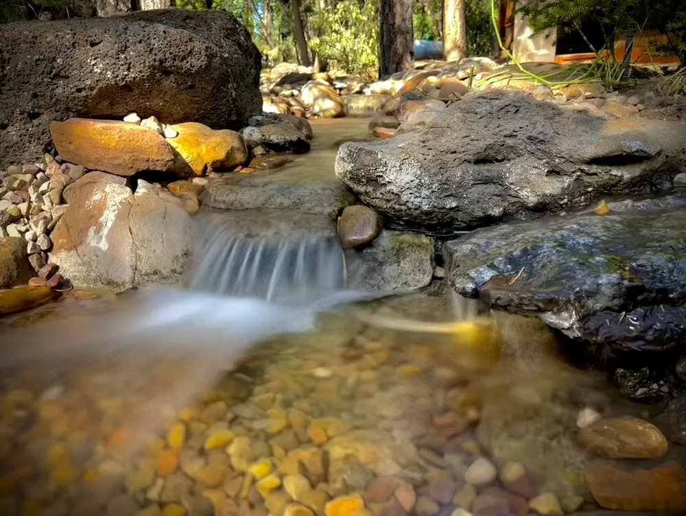 Custom residential landscaping for homes in Lorena, TX by Waco Oasis and Waterfall