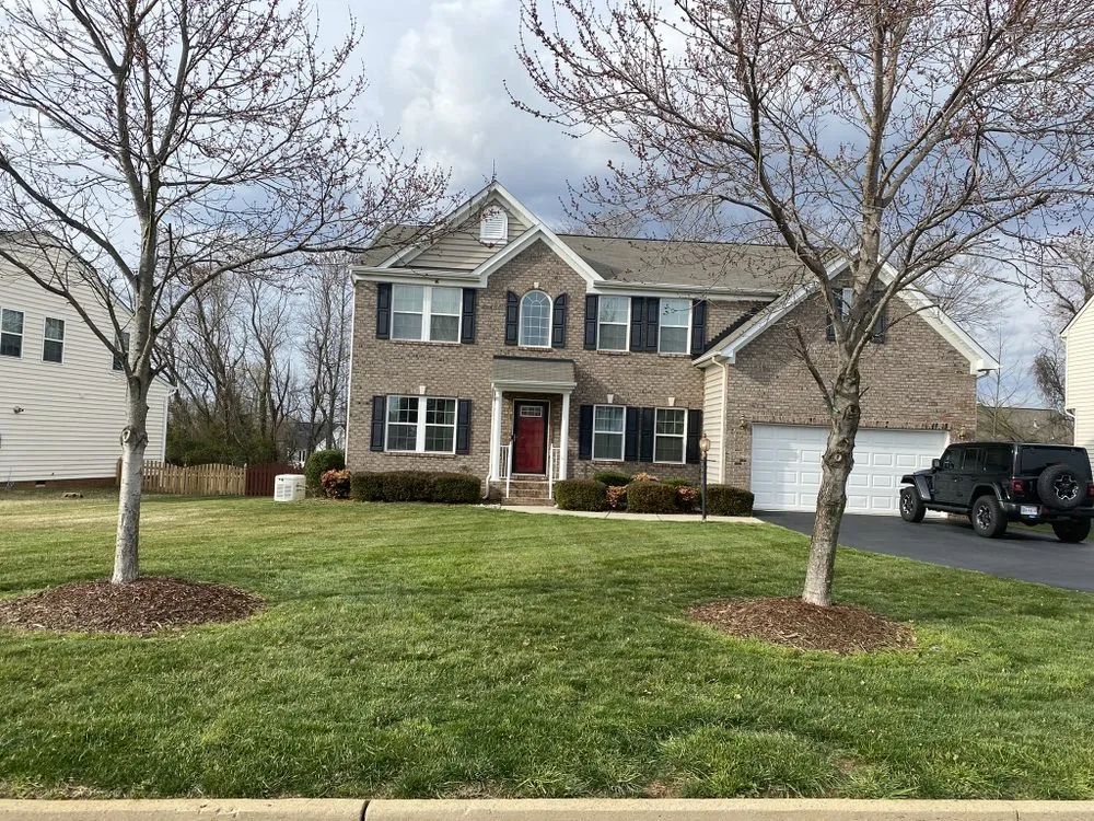 Professional lawn mowing service in Richmond, VA - Waddy's Lawncare & Landscape