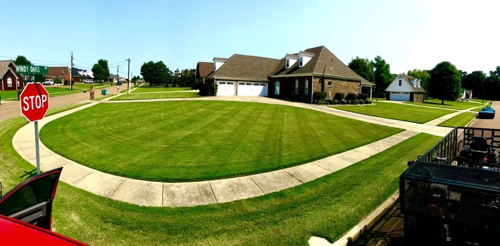 Top-rated residential landscaping experts serving Brighton, TN - Wade Lawn and Landscape