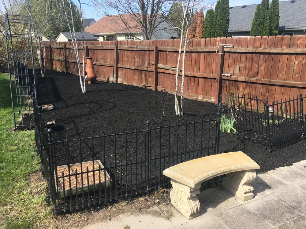 Professional yard cleanup service experts serving Richmond, KY - Wades Blades Lawn & Landscape