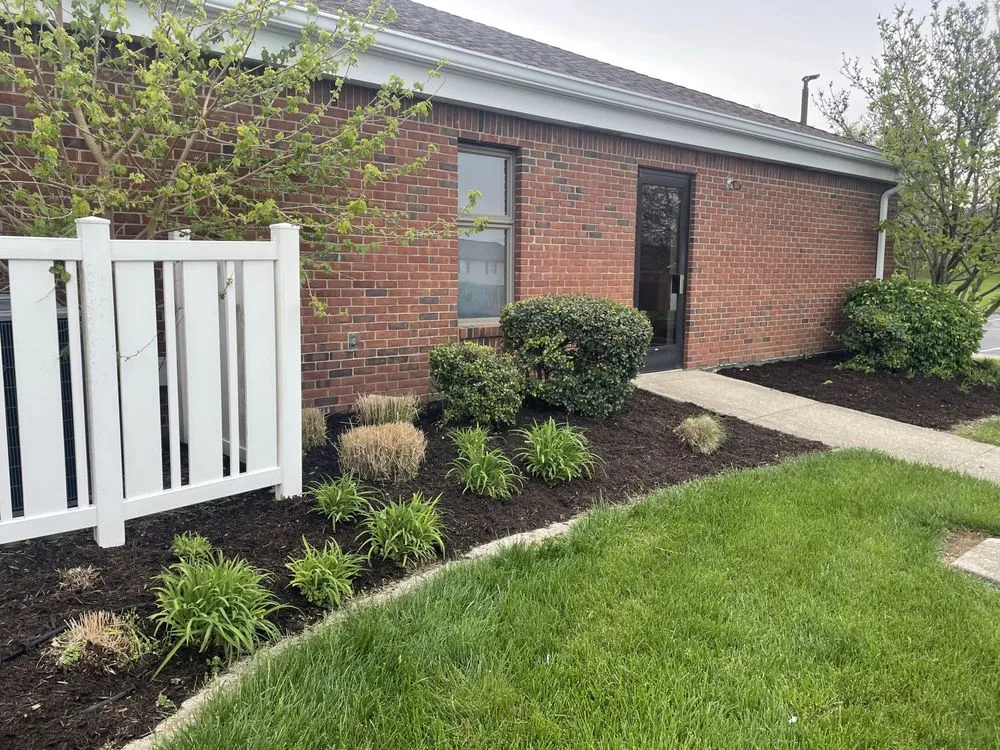 Custom lawn mowing service in Richmond, KY - Wades Blades Lawn & Landscape