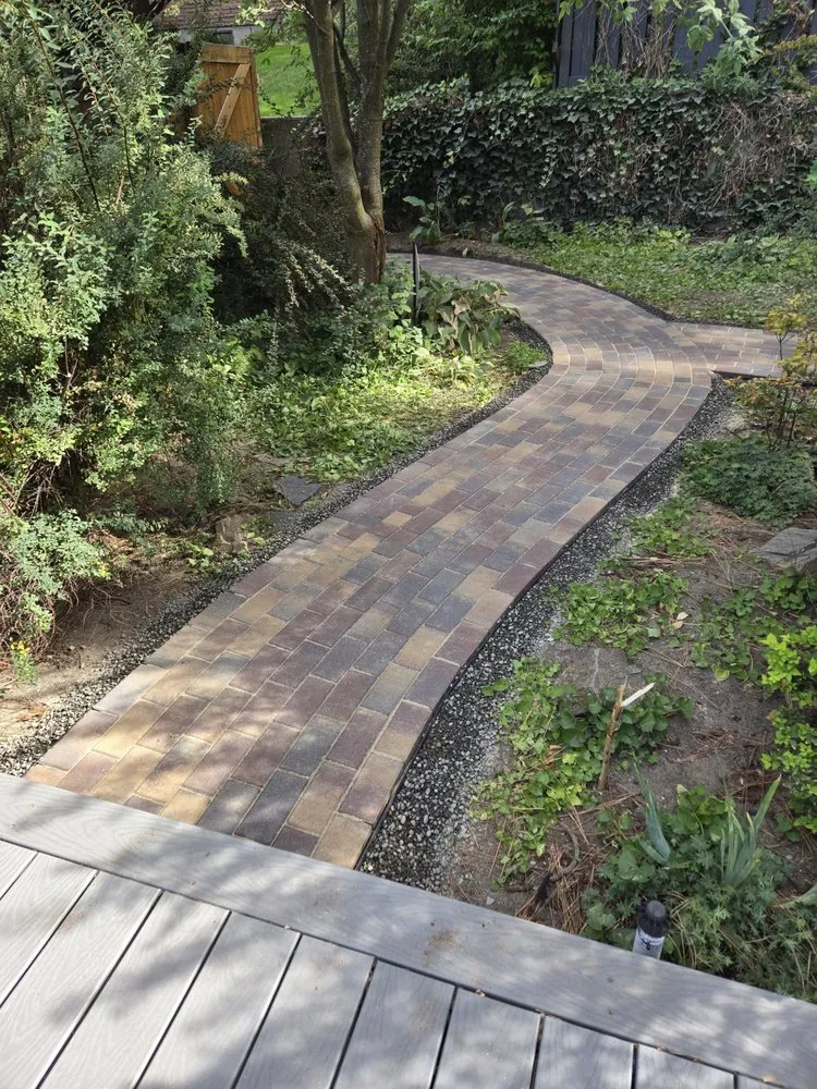 Professional residential landscaping experts serving Spokane, WA - Wades Hardscapes