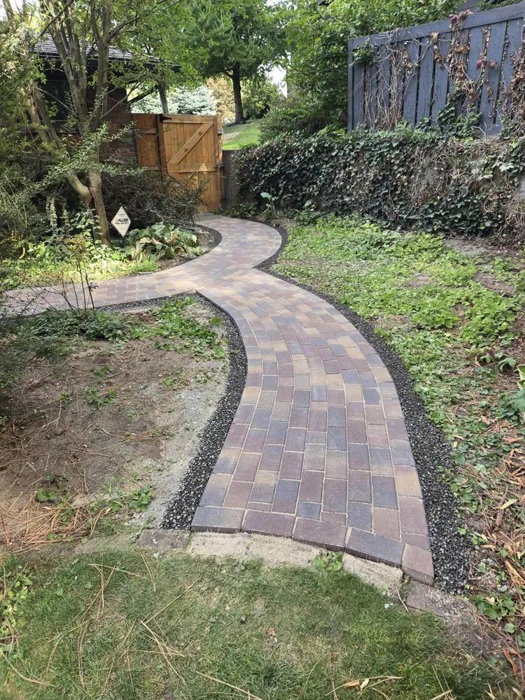 Expert landscape installation in Spokane, WA by Wades Hardscapes