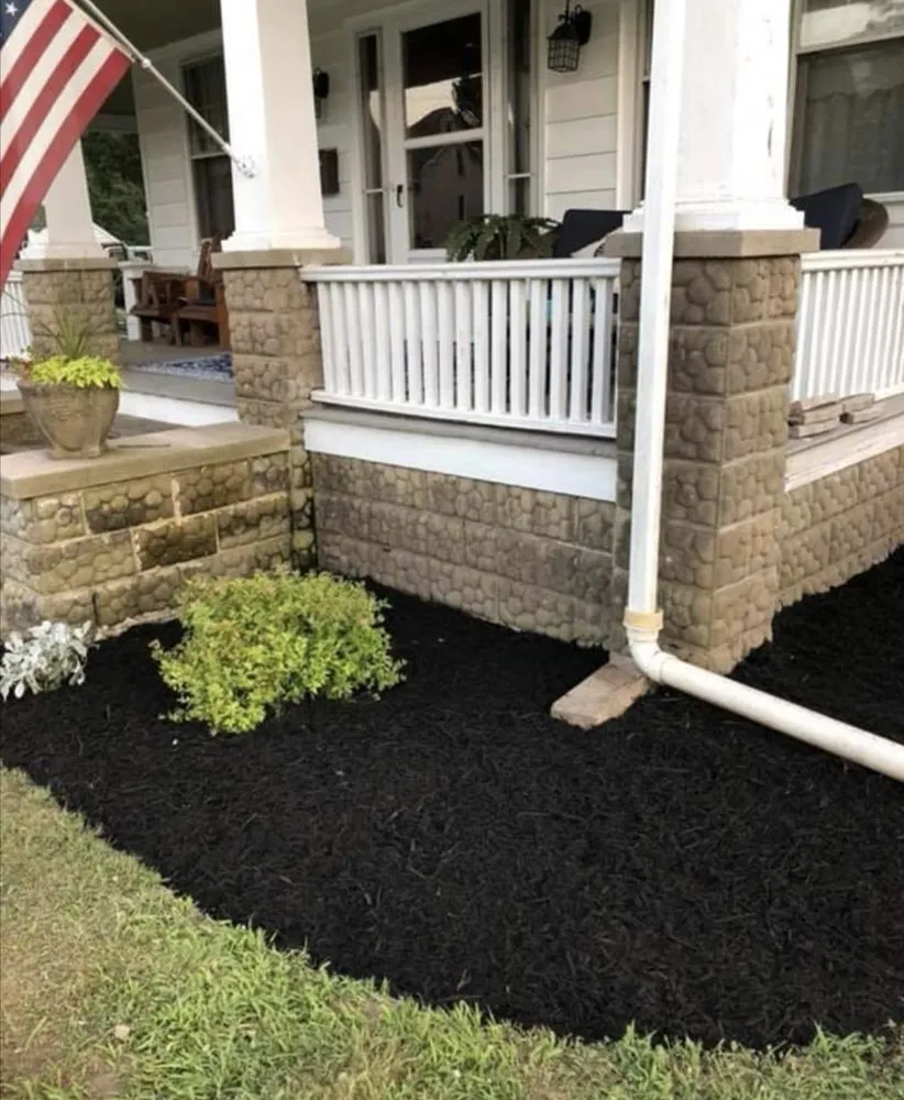 Custom landscape design in Laurel, DE - Wades Lawn and Landscape