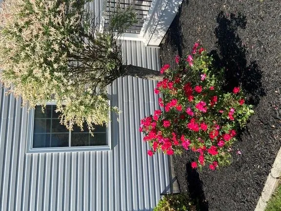 Reliable lawn mowing service for year-round maintenance across Kenton, OH - Wade's Lawn Care