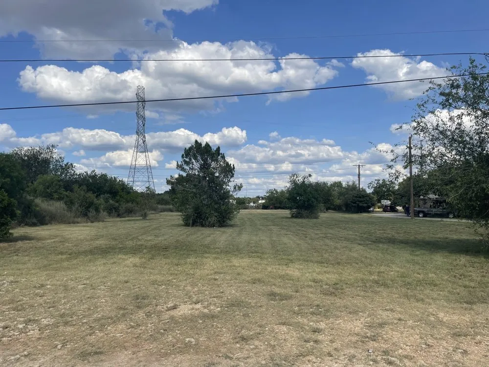 Reliable residential landscaping near you in Boerne, TX by Wades Lawn Service