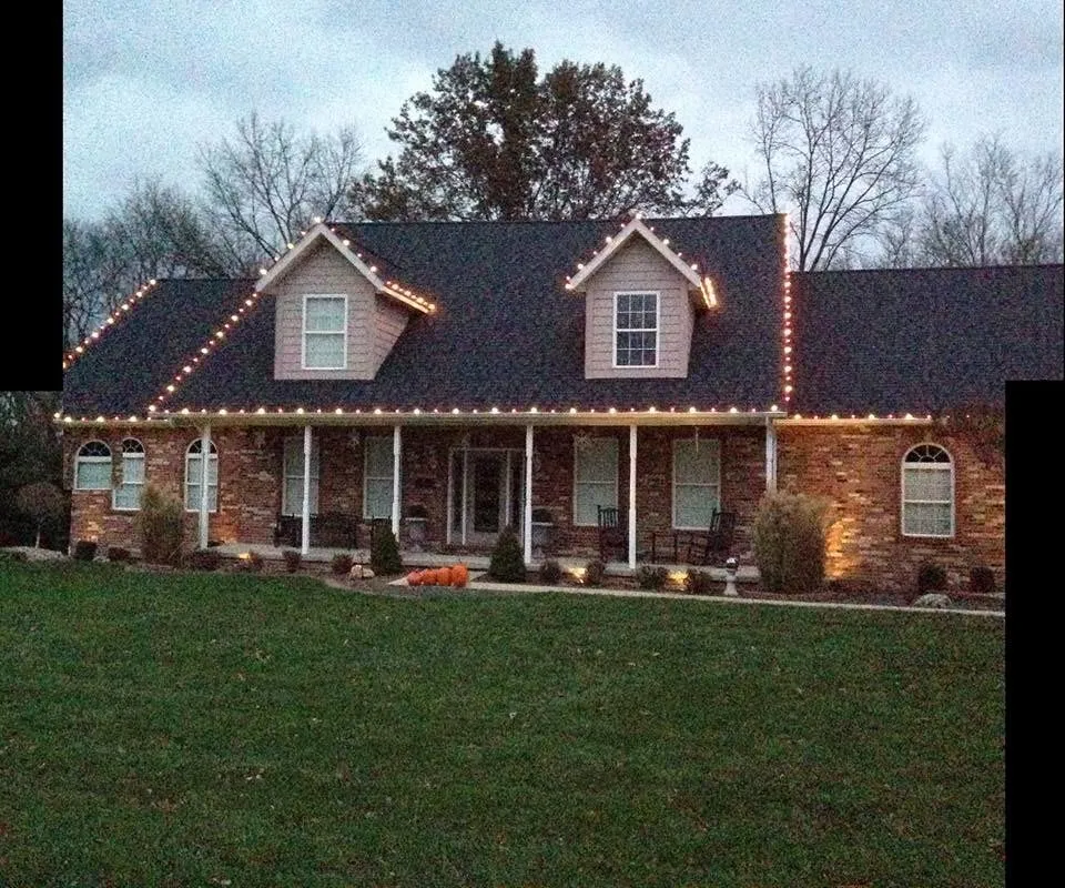 Professional yard cleanup service in Shiloh, IL by Wade's Reliable Lawncare