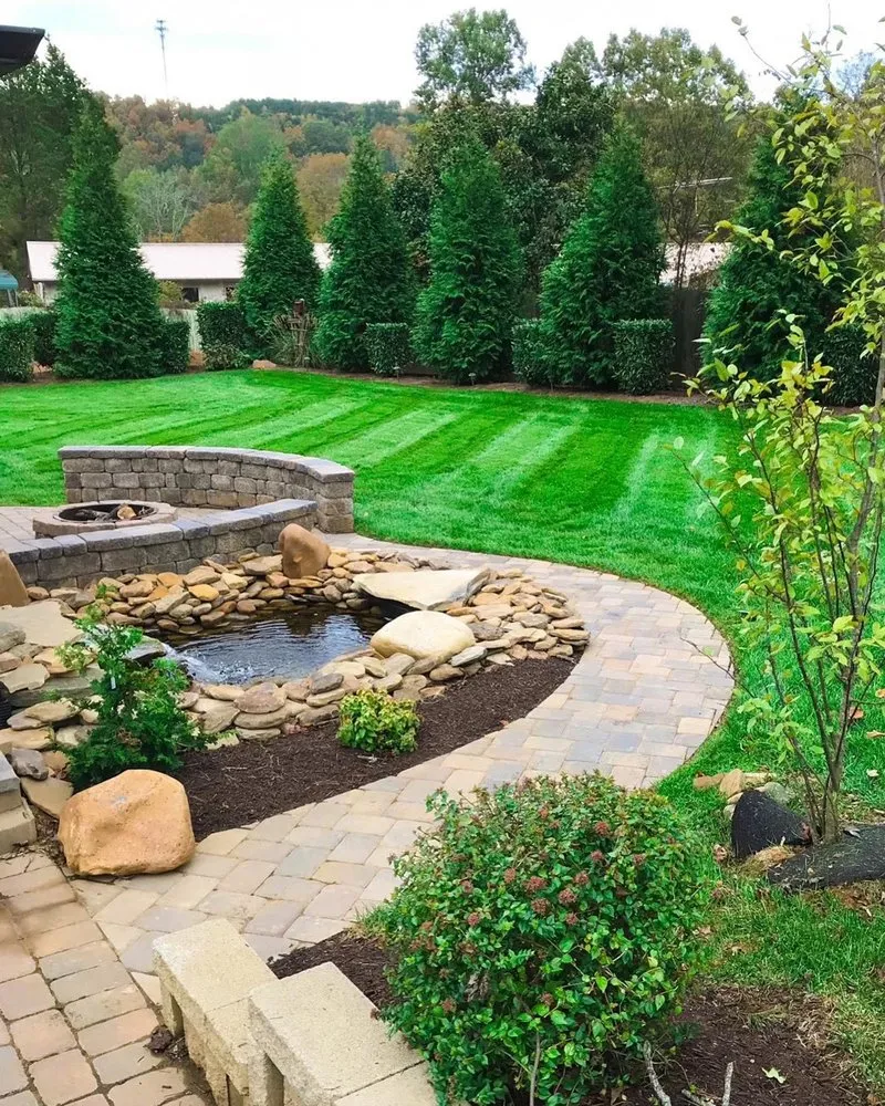 Local outdoor landscaping in Clinton, TN by Wadescapes