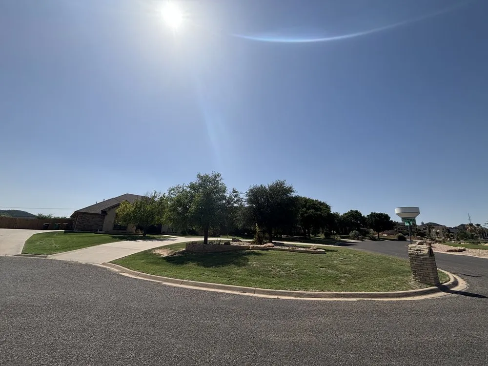 Affordable outdoor landscaping in San Angelo, TX by Wadkinscapes